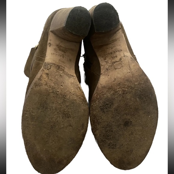 Women’s Cole Haan Designer Belt Booties Tan Suede Ankle Boots Shoes Size 6.5 - Picture 4 of 4